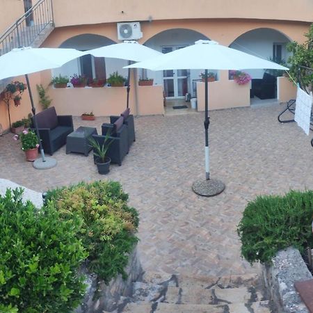 Apartments Pharia Jelsa (Hvar) Exterior foto