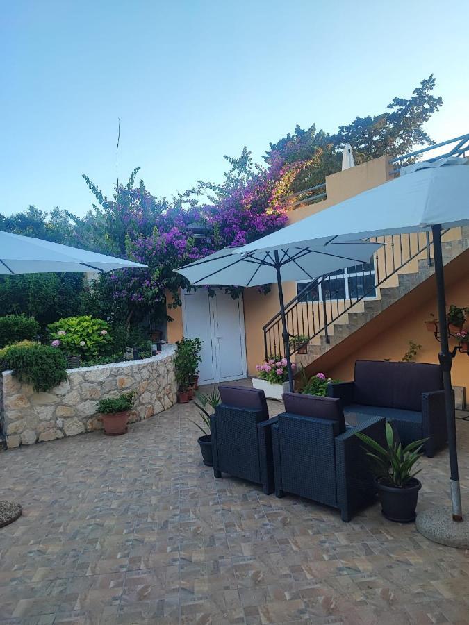 Apartments Pharia Jelsa (Hvar) Exterior foto